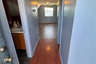 103 W 9th St, Williamstown, WV 26187 - Photo 38