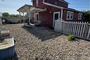 103 W 9th St, Williamstown, WV 26187 - Photo 30