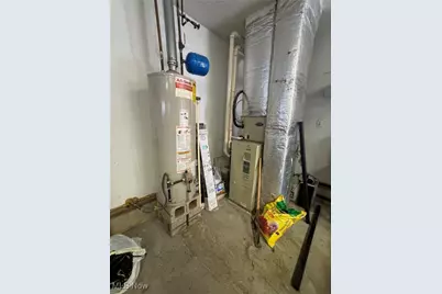 103 W 9th Street, Williamstown, WV 26187 - Photo 34