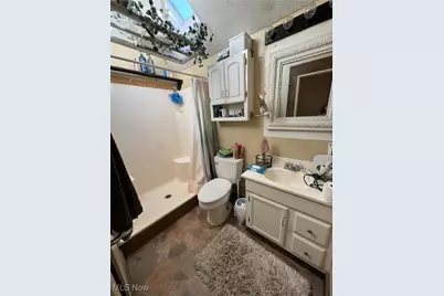 103 W 9th Street, Williamstown, WV 26187 - Photo 14