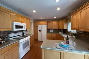 47731 Morningside Dr, St Clairsville, OH 43950 - Photo 12