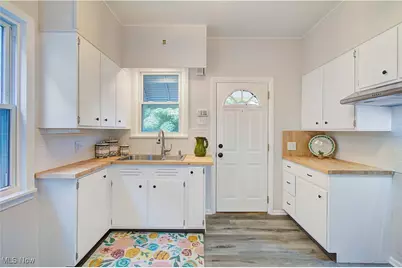 929 Wertz Avenue SW, Canton, OH 44714 - Photo 12