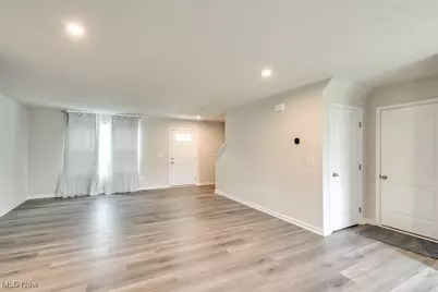 221 River Run Drive, Elyria, OH 44035 - Photo 22