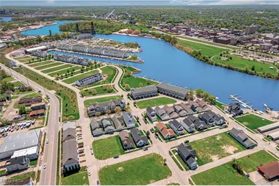 374 Bascule Drive, Lorain, OH 44052 - Photo 44