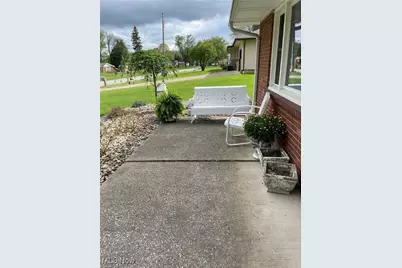 681 Grandview Avenue, East Palestine, OH 44413 - Photo 24