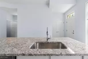 1510 E 123rd St, Loveland, OH 44106 - Photo 14