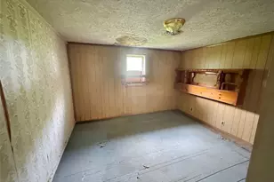 4308 Flat Rd SE, Uhrichsville, OH 44683 - Photo 12