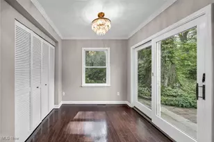 23580 Shaker Blvd, Huber Heights, OH 44122 - Photo 18