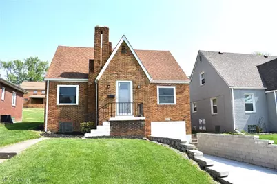 2617 Chestnut Street, Steubenville, OH 43952 - Photo 1