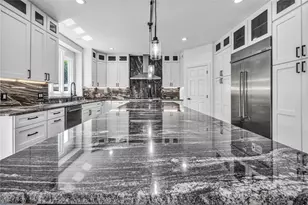 2344 Country Brook Dr, Hinckley, OH 44233 - Photo 16