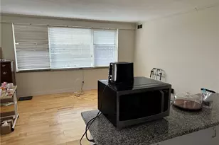 11850 Edgewater Dr, Oakwood, OH 44107 - Photo 8