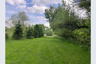 Birkdale Street NW, Canton, OH 44708 - Photo 2