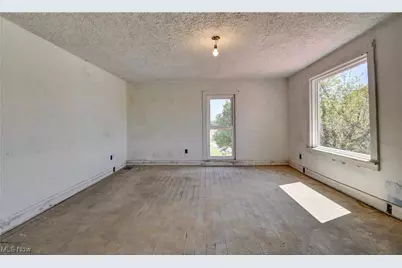 14875 Navarre Road SW, Wilmot, OH 44689 - Photo 24