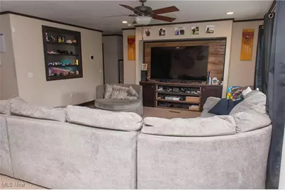 4691 Scenic Drive, Ravenna, OH 44266 - Photo 4