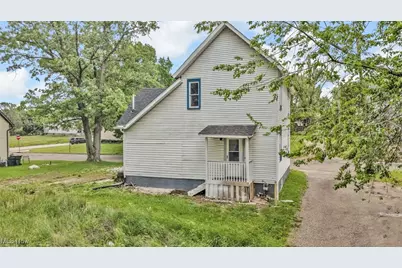 452 E Summit Street, Alliance, OH 44601 - Photo 4