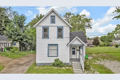 452 E Summit Street, Alliance, OH 44601 - Photo 2