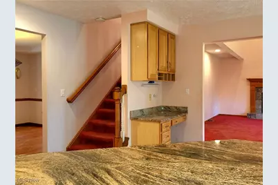 2736 Green Road, Huber Heights, OH 44122 - Photo 8