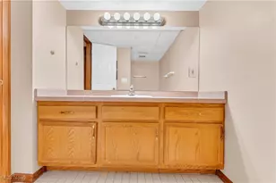 2736 Green Rd, Huber Heights, OH 44122 - Photo 36