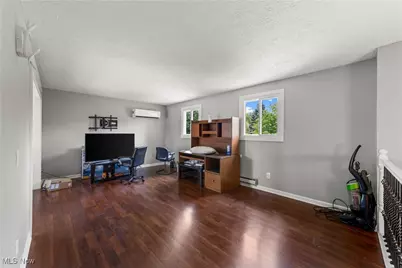 9113 Dean Road, Vermilion, OH 44089 - Photo 4