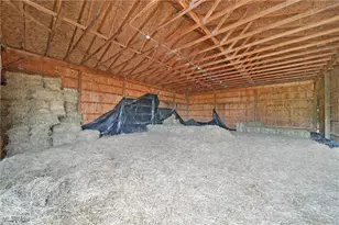 6810 Barrett Rd, Geneva, OH 44041 - Photo 36