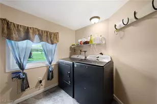 6810 Barrett Rd, Geneva, OH 44041 - Photo 14