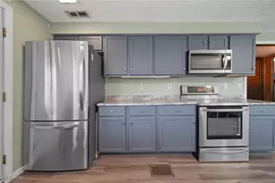 6810 Barrett Rd, Geneva, OH 44041 - Photo 6