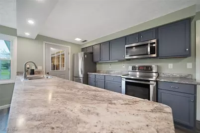 6810 Barrett Road, Geneva, OH 44041 - Photo 4