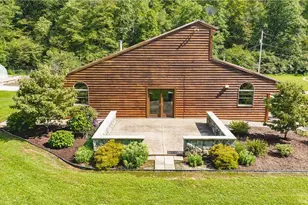 8089 Elk Fork Rd, Middlebourne, WV 26149 - Photo 4