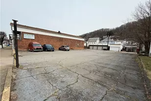 800 Main St, Follansbee, WV 26037 - Photo 20