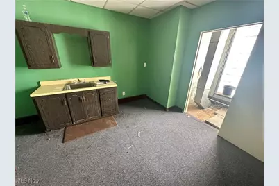 800 Main Street, Follansbee, WV 26037 - Photo 12