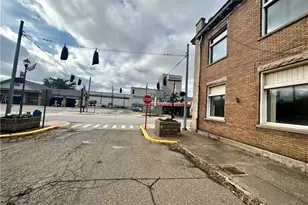 800 Main St, Follansbee, WV 26037 - Photo 16