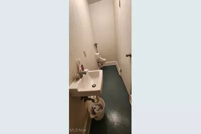 833 Market Street, Zanesville, OH 43701 - Photo 18