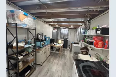 180 Elizabeth Parkway, Akron, OH 44304 - Photo 24