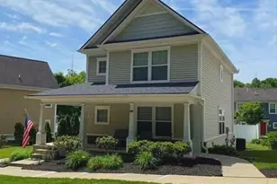 180 Elizabeth Pkwy, Akron, OH 44304 - Photo 1