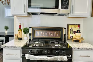 10914 Fidelity Ave, Loveland, OH 44111 - Photo 8