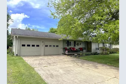 207 Lindsey Avenue, Marietta, OH 45750 - Photo 2