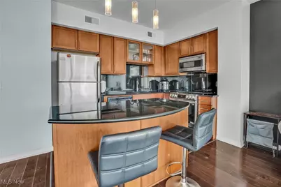 1237 Washington Avenue #512, Loveland, OH 44113 - Photo 8