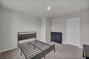 114 River Run Dr, Elyria, OH 44035 - Photo 18