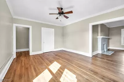 1615 Ridgefield Road, Cleveland Heights, OH 44118 - Photo 32