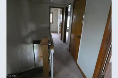 1020 Virginia Street, Martins Ferry, OH 43935 - Photo 8