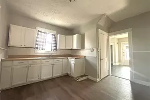 2909 Denver Ave, Lorain, OH 44055 - Photo 2