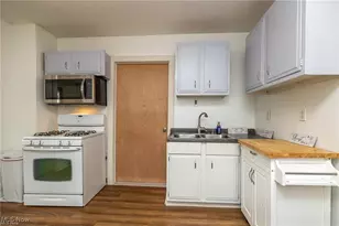 6306 Flowerdale Ave, Loveland, OH 44144 - Photo 2