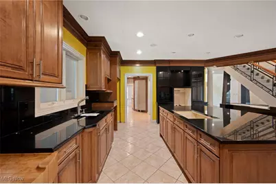 769 Village Trail, Gates Mills, OH 44040 - Photo 16
