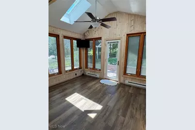 106 Toni Lane, St Clairsville, OH 43950 - Photo 32