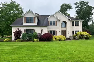 1254 Maxfli Dr, Akron, OH 44312 - Photo 2