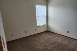 2831 Benford Ln, Youngstown, OH 44505 - Photo 10