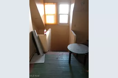 424 Elm Street, Martins Ferry, OH 43935 - Photo 10