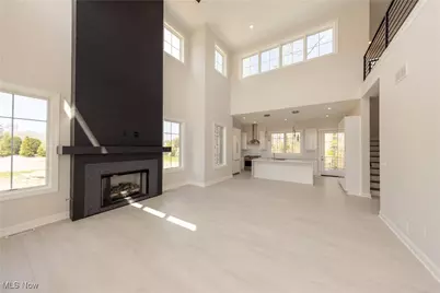 2405 Edgewood Trace, Pepper Pike, OH 44124 - Photo 2