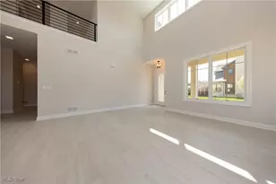 2405 Edgewood Trce, Pepper Pike, OH 44124 - Photo 4