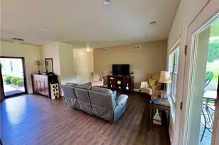 261 Vly Vw Dr, Weirton, WV 26062 - Photo 6